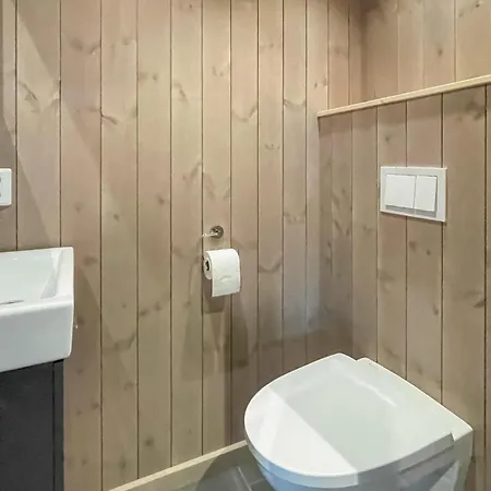Ferienhaus 4 Bedroom Awesome In Kvam (Oppland)