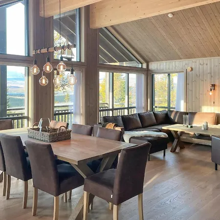 4 Bedroom Awesome In Kvam (Oppland)